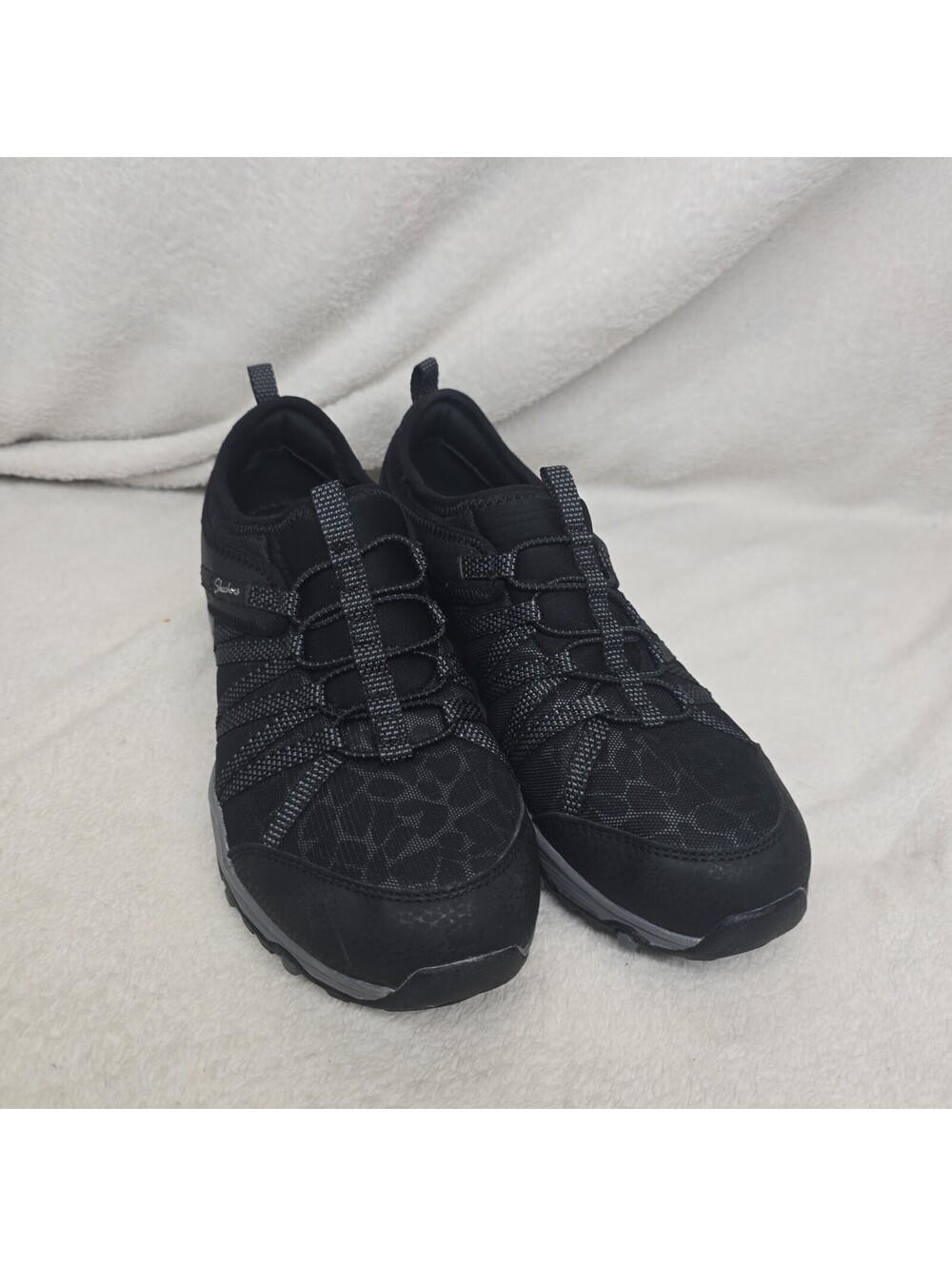 Skechers Trail Sneakers Womens 9 Black Slip On Memory Foam 158049SA
